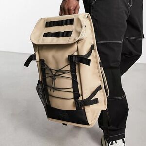 Rains Trail Mountaineer Bag